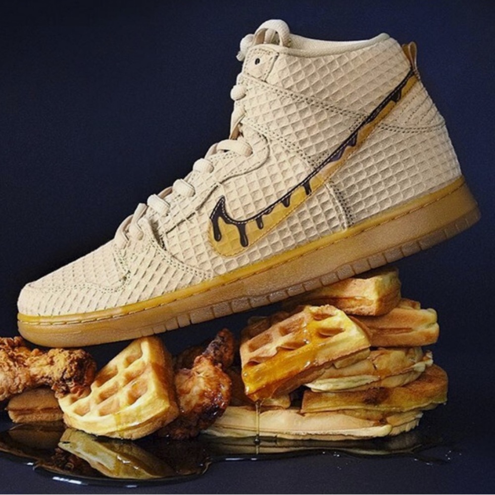 NIKE SB DUNK HIGH PREMIUM "CHICKEN N WAFFLES" MENS SZ 8 NEW & 100% AUTHENTIC!